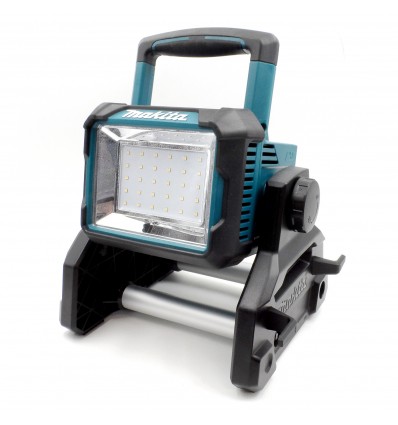 FOCO LED 14,4V/18V LXT BATERIA - AC/DC (3.000/1.500/750 LÚMENES) - MAKITA